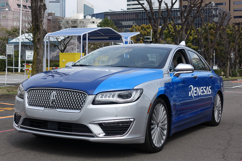 リンカーンをベース車に使用