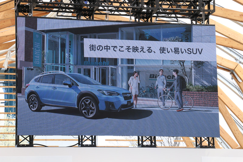 コンパクトなボディによる使い勝手もXVの大きな特徴であり、1550mmの全高をキープして立体駐車場に対応し、より手ごろな1.6リッターモデルを追加。最小回転半径は全車5.4mとしている