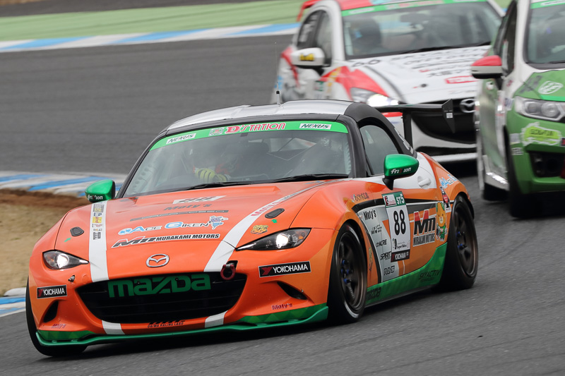 3位　No.88　村上モータースMAZDAロードスターND（MAZDA ROADSTER）村上博幸/脇谷猛