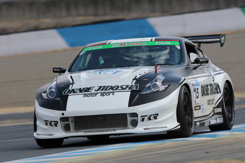 4位　No.15　岡部自動車Rn-sチームテツヤZ34（NISSAN Fairlady Z）長島正明/田中徹/田中哲也