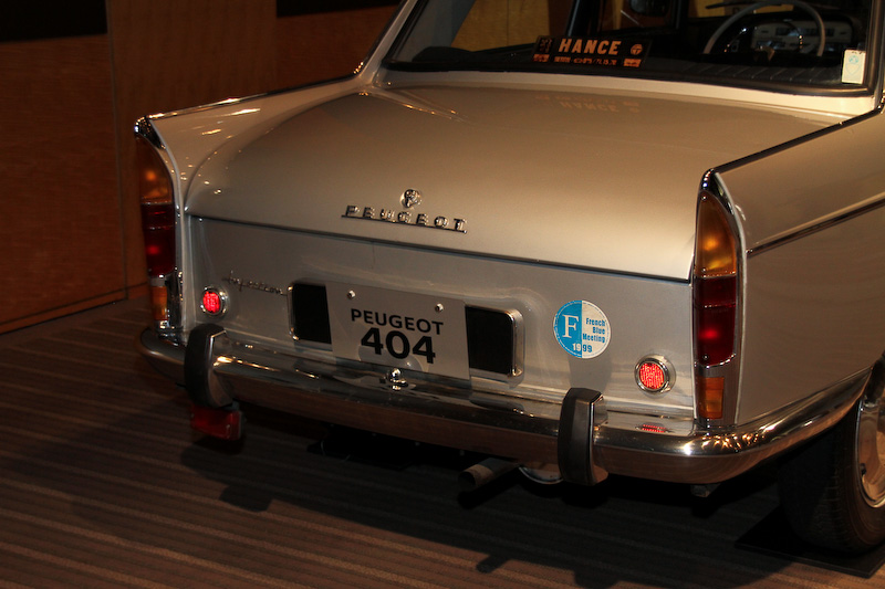 会場にはセダンタイプの「プジョー 404」（1960年～1980年生産）も展示。プジョー 404はセダンのほかステーションワゴン、クーペ、カブリオレ、バンもあり、合計で約290万台が生産された