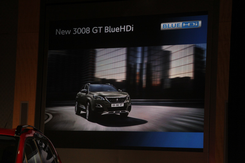 「3008 GT ブルーHDi」を追加