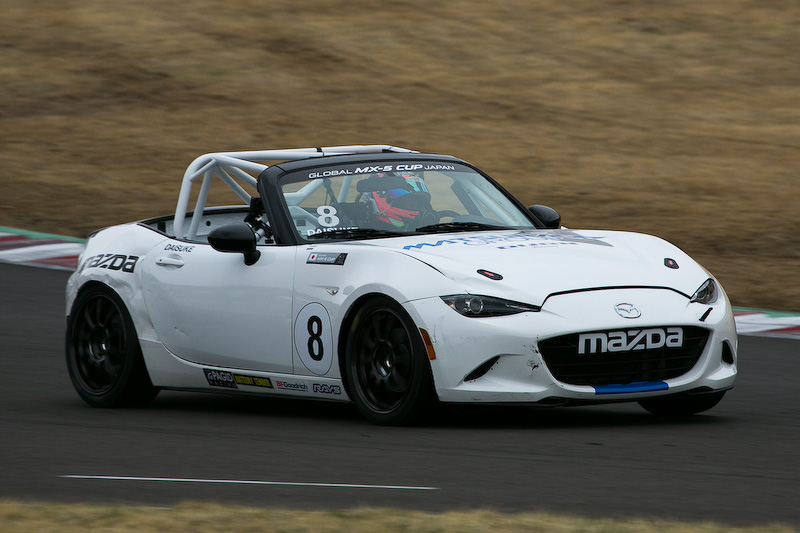 8号車 DAISUKE/NILZZ Racing