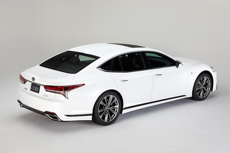 LS500“F SPORT”のエクステリアデザイン