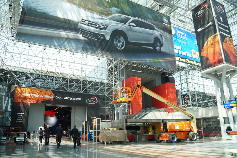 New York International Auto Show 2017の会場となる「ジェイコブ・ジャヴィッツ・コンベンションセンター」
