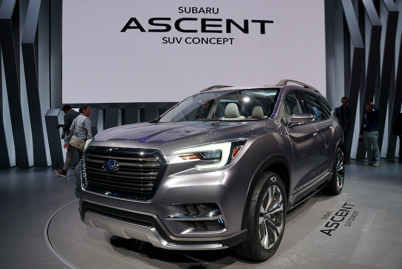 7名乗車が可能なデザインコンセプトカー「SUBARU ASCENT SUV CONCEPT」