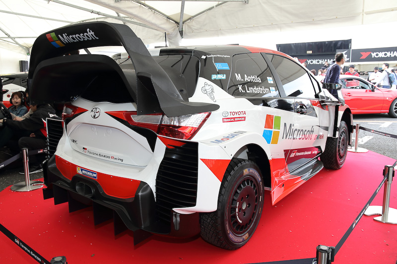 レクサス（トヨタ自動車）およびトヨタブースではWRC参戦中のヤリスWRCを展示