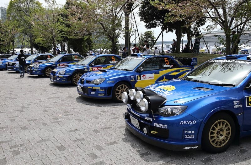 例年通り多くのヒストリックカー、レプリカオーナーが集まった