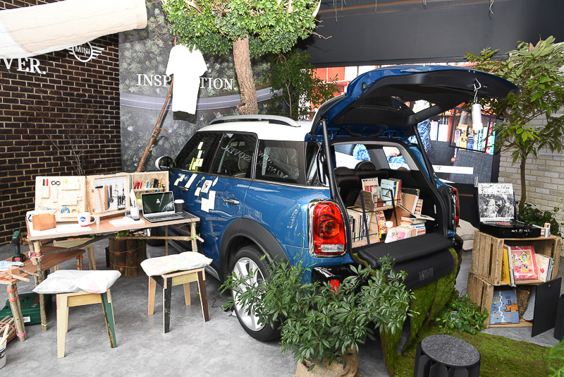 新型「MINI クロスオーバー」の世界観を表現する「Create Your Own. inspired by MINI Crossover.」プロジェクトを、BMW Group Studioで開催中