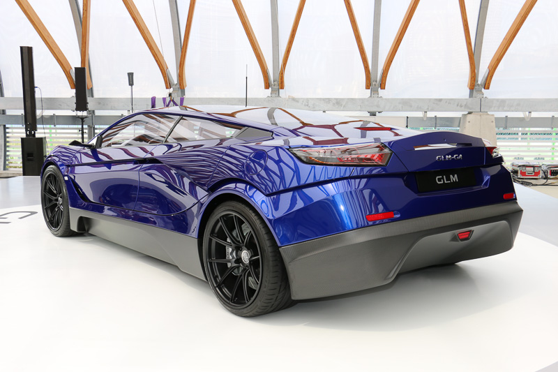 今回の日本初公開では内外装やスペックなどについて紹介されたが、ボンネットフードの内部などについては公開されなかった