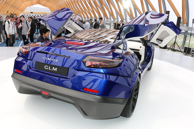 今回の日本初公開では内外装やスペックなどについて紹介されたが、ボンネットフードの内部などについては公開されなかった