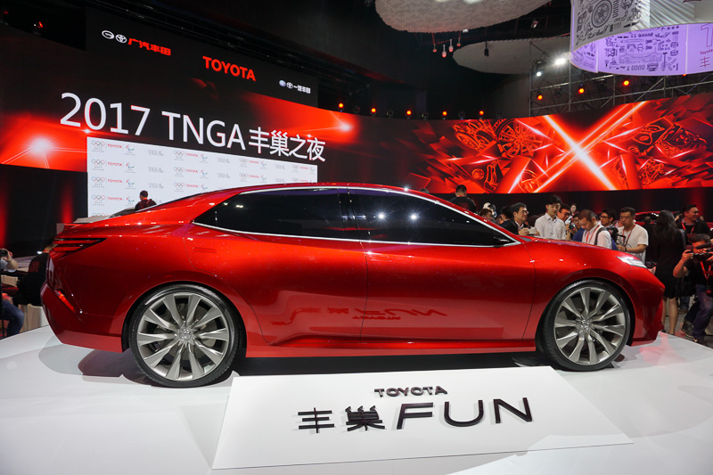 セダンモデルの「丰巢 FUN」