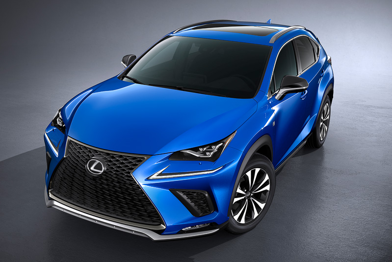 「NX300“F SPORT”」（中国仕様）