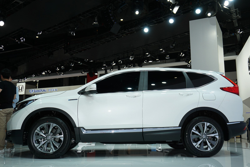 CR-V ハイブリッドは2モーターハイブリッド「スポーツ ハイブリッド i-MMD」を採用する