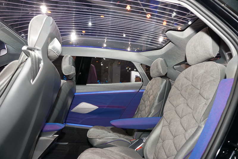 「モジュラーエレクトリックドライブマトリクス（MEB）」の採用で駆動系モジュールがコンパクト化されており、広々としたキャビンスペースを手に入れている