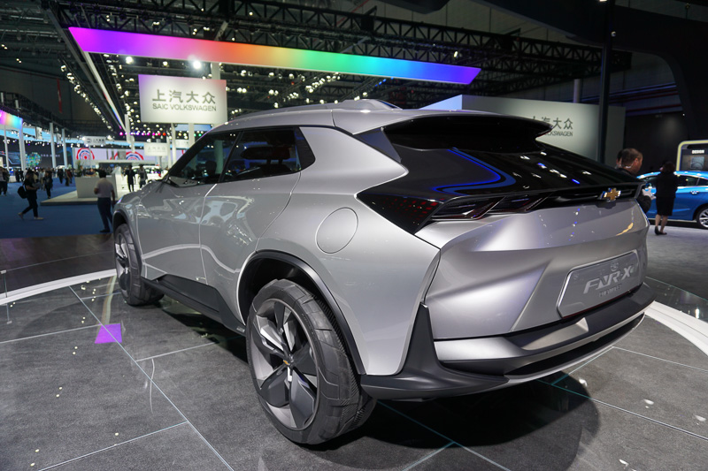 SAIC GM（上汽集団とGMの合弁会社）が展示したシボレーの新型SUVのコンセプトモデル「FNR-X」