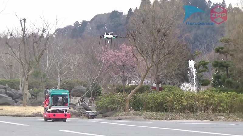 ZMPの自動追尾機能付き台車「CarriRo」で運用するユースケースも想定している