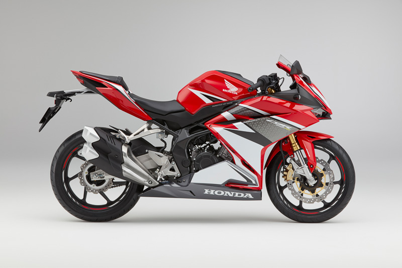 CBR250RR＜ABS＞（ヴィクトリーレッド）