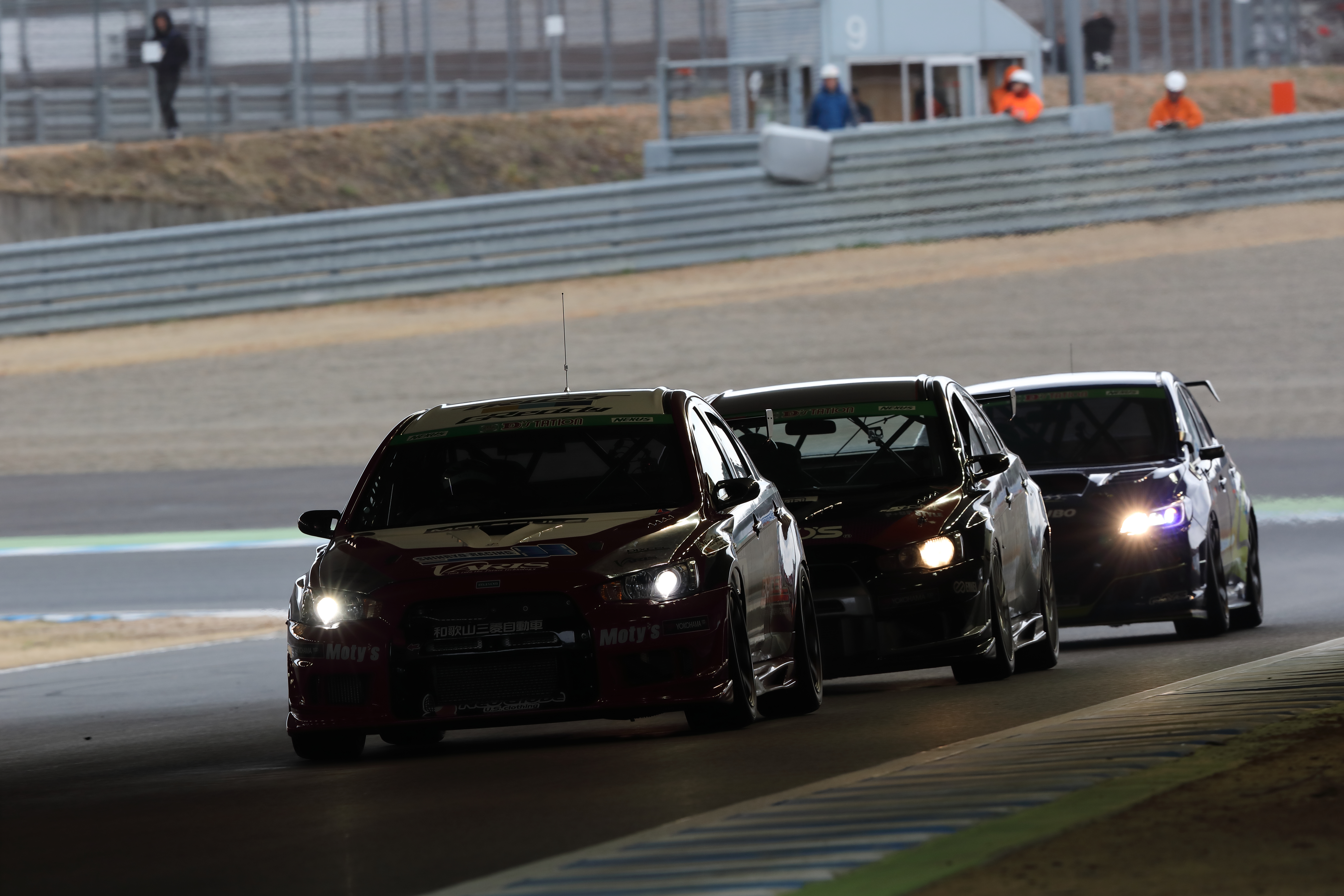 EOS 5D Mark IVのAFは低輝度下でも不安のないハイレベルなものです【EOS 5D Mark IV オリジナル画像（DPP4.5により生成）】EF500mm F4L IS II USM 1/320sec f10 ISO 500 AIサーボAF：Case1（ツインリンクもてぎ スーパー耐久シリーズ）