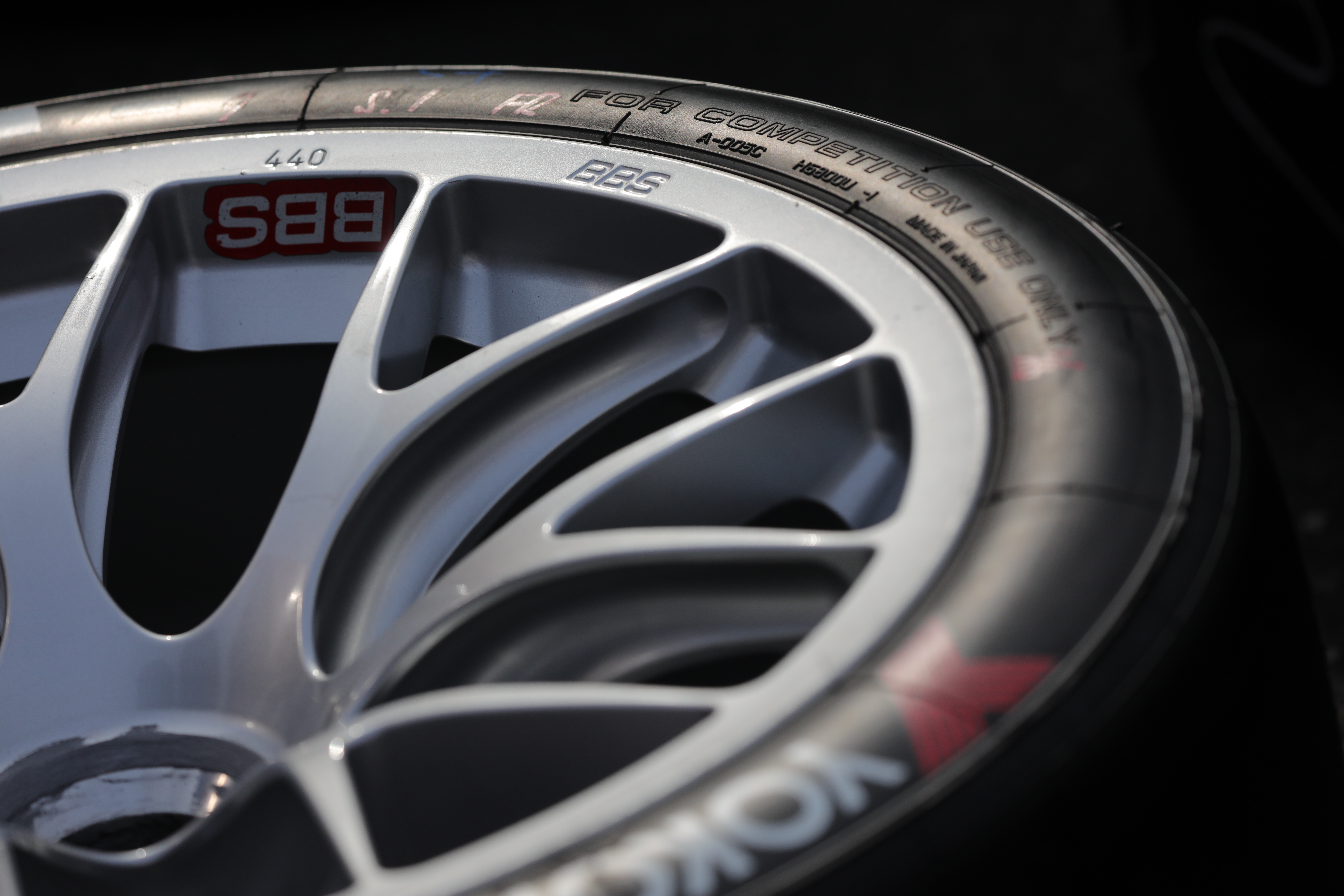 【EOS 5D Mark IV オリジナル画像（カメラ生成）】ISO 250