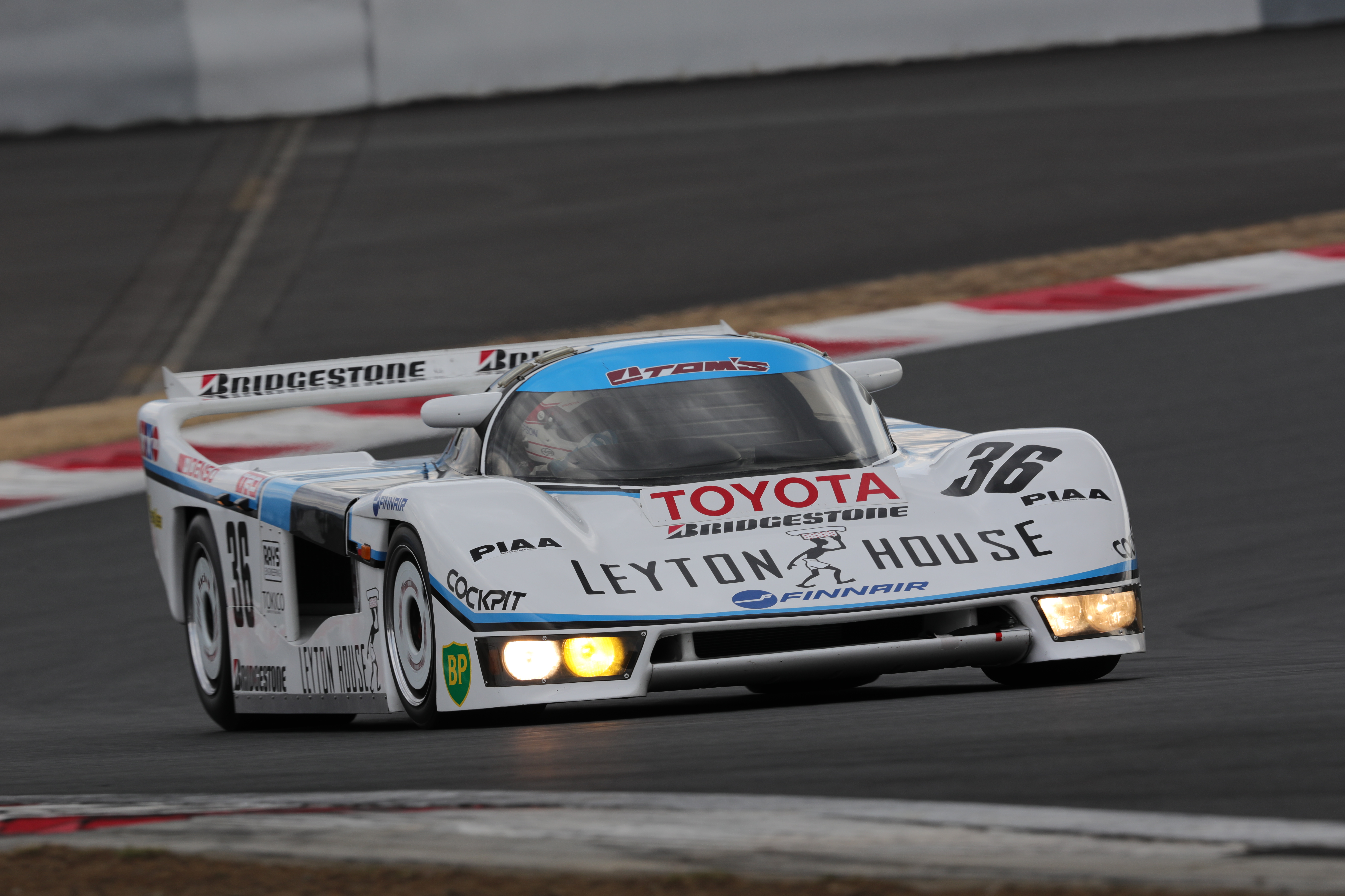 【EOS 5D Mark IV オリジナル画像】