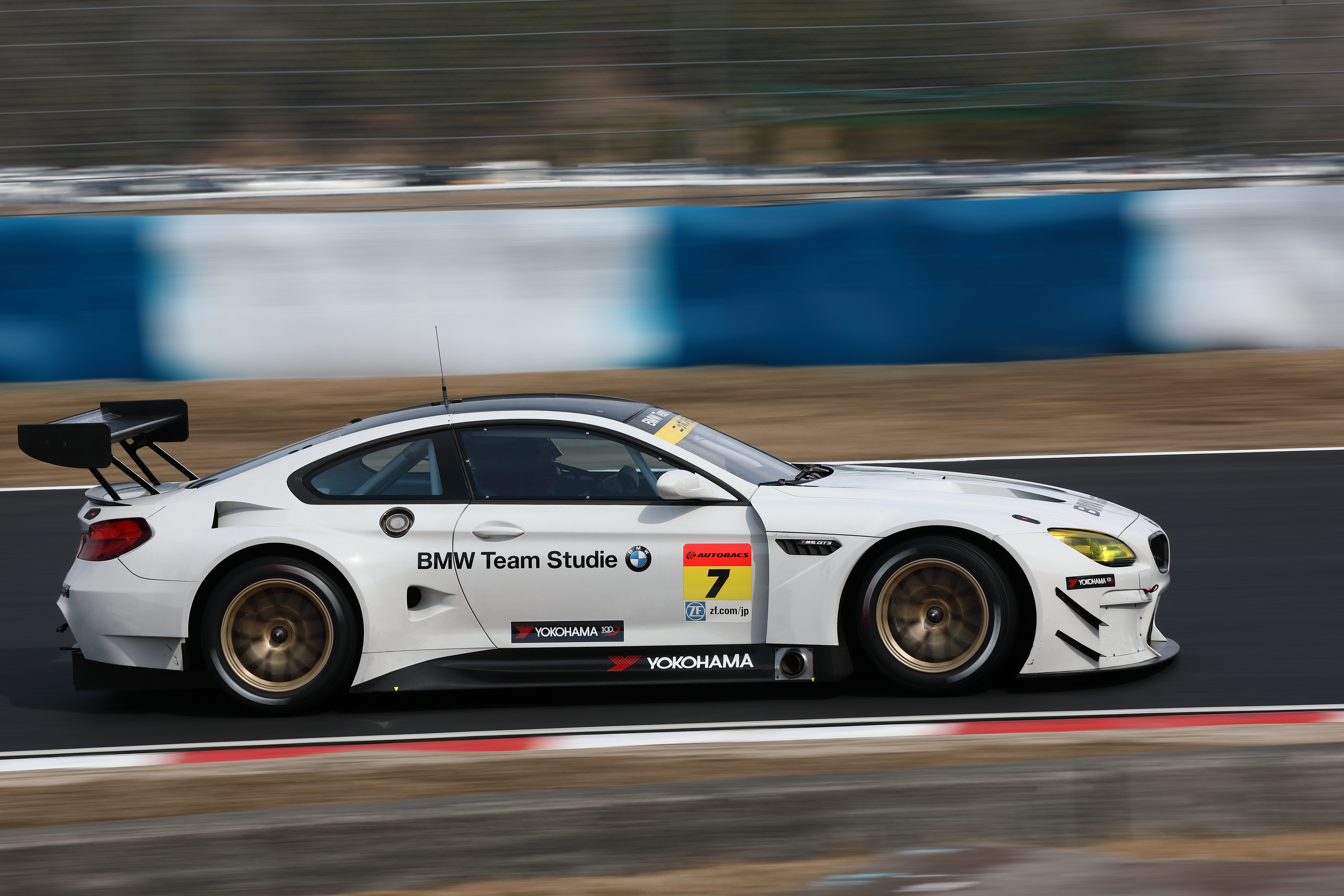 【EOS 5D Mark IV オリジナル画像】