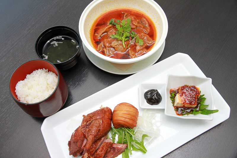 豪華!! 期間限定の「ツインリンクもてぎ20周年記念プレートランチ」