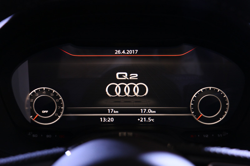 ナビ画面なども表示可能な「アウディ バーチャルコックピット」は5万円でオプション設定