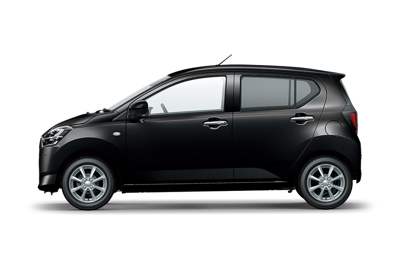 「ブラックマイカメタリック」