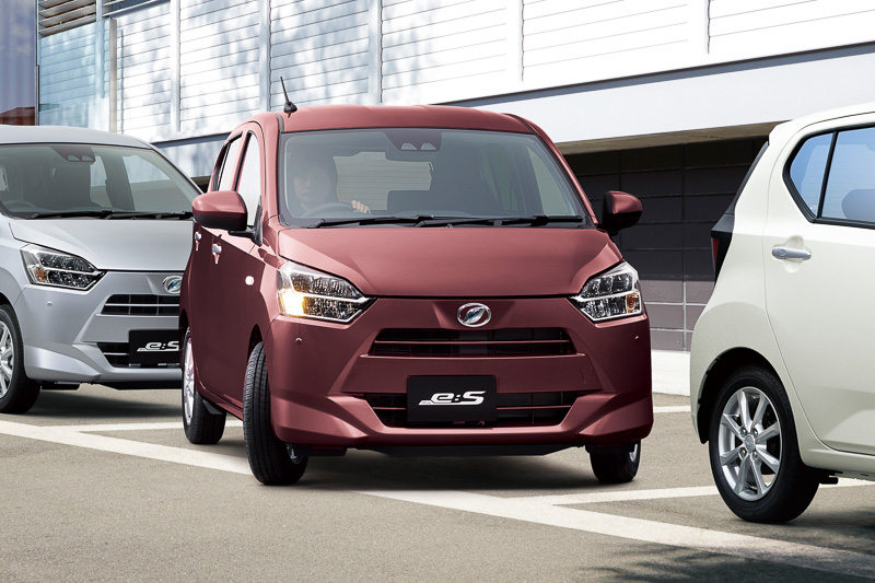 最小回転半径はこれまでと同じ4.4m