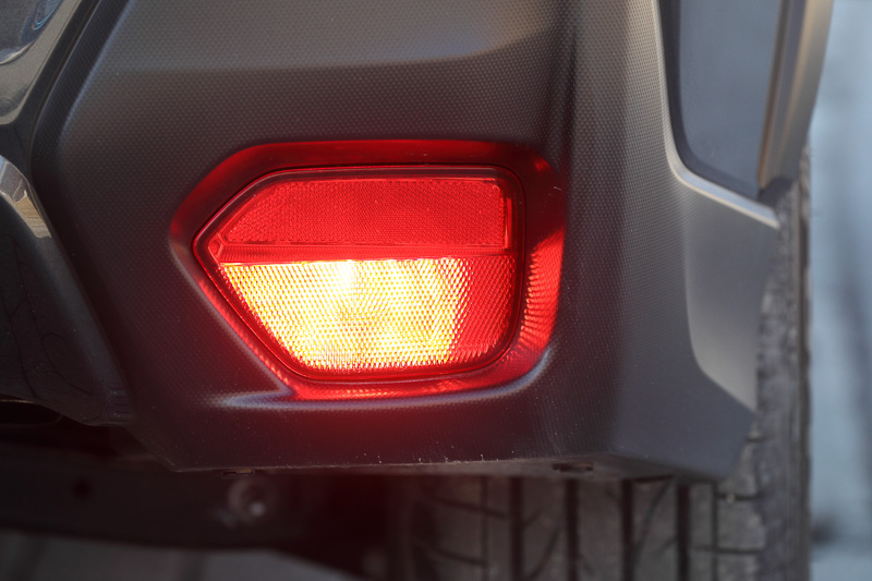 リアフォグランプは全車に標準装備