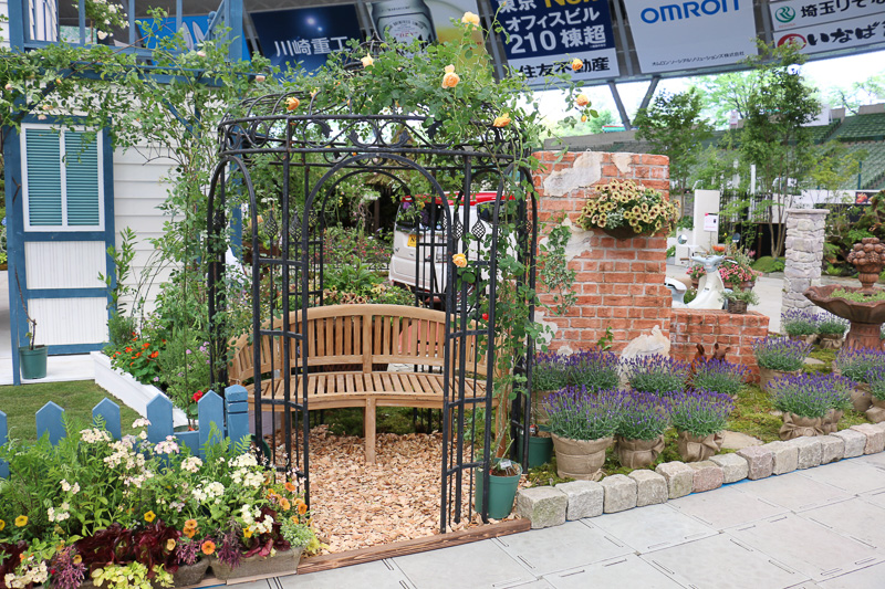 ポタジェはガーデニングカウンセラーの岡井路子氏の手によるもの