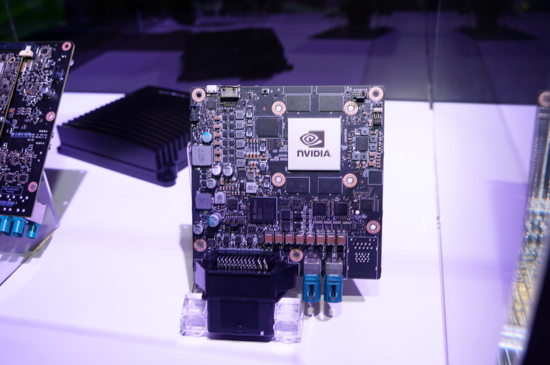 NVIDIAのDRIVE PX2には2つのParker＋2つのPascal GPUという製品と、1つだけという複数の製品がある