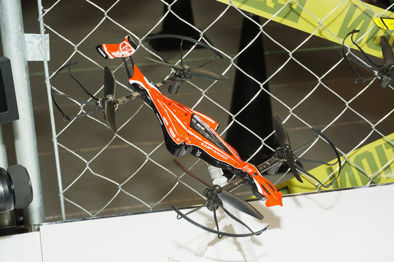 ドローンタイプのRCモデル