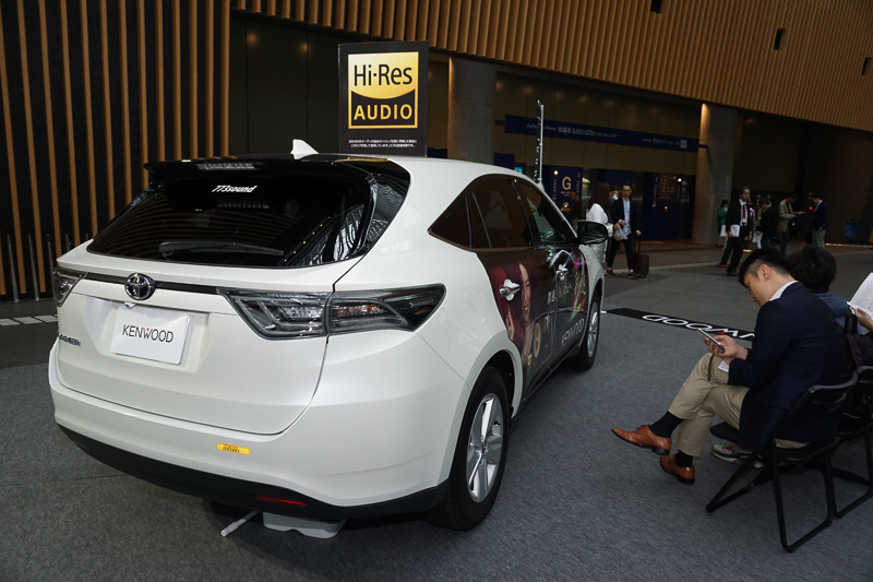 JVCケンウッドは「彩速ナビ」を搭載したデモカーを用意