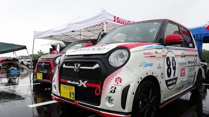 当日は早朝から雨が降り続けるコンディション