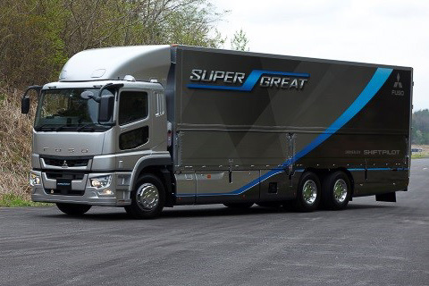 X Oneをメーカーオプション装着できる新型「スーパーグレート」