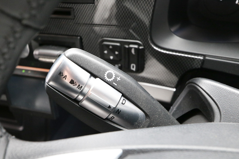 スーパーグレートのShiftPilot操作レバー