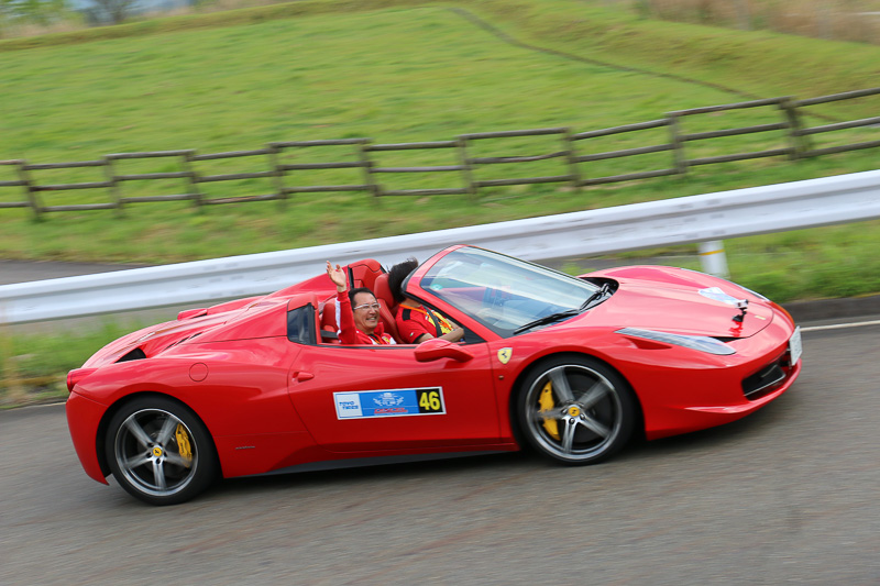 SSでのタイム計測後は、逆方向にコースを走ってパレードラン。全SSの終了後には、曽爾高原ファームガーデンと曽爾村役場を往復する「村内パレード」も実施された