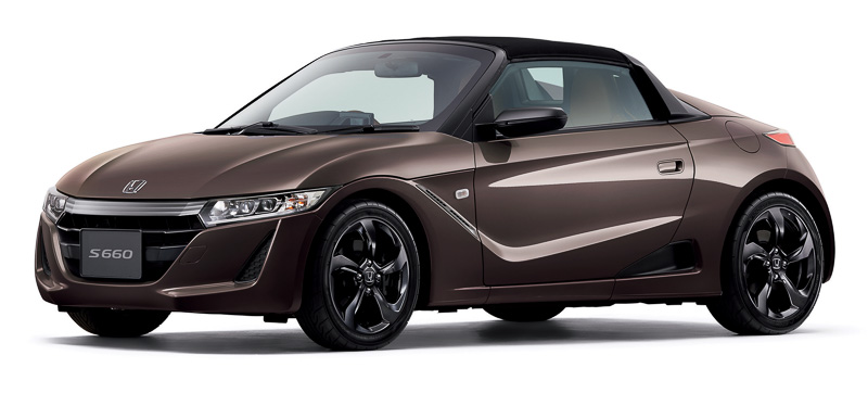 特別色の「ベルベットマルーン・メタリック」