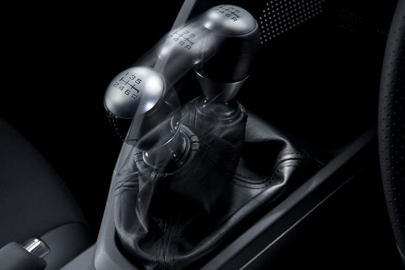 6速MT車のシフトタイミングを判定する