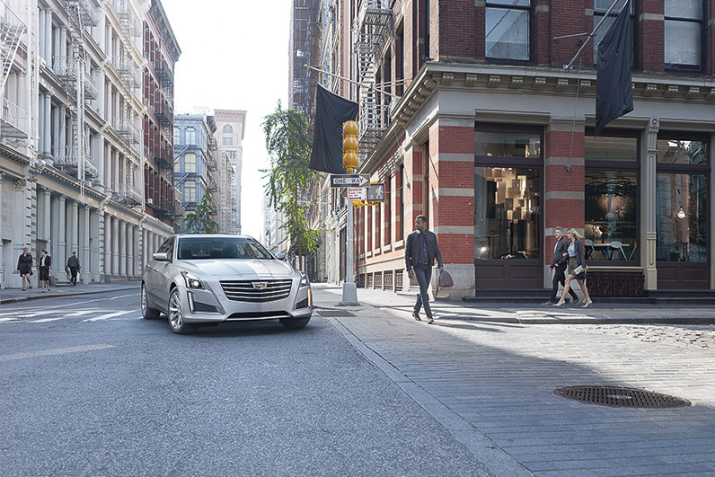 フロントグリルを変更して外観イメージを新たにした新型「キャデラック CTS」