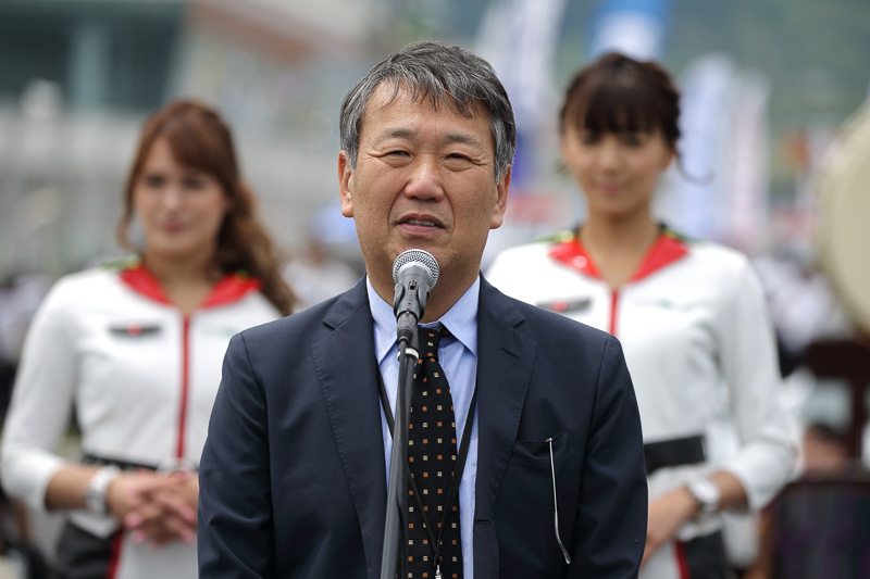 開会の挨拶を行なう株式会社オートポリス 代表取締役社長 寺西猛氏