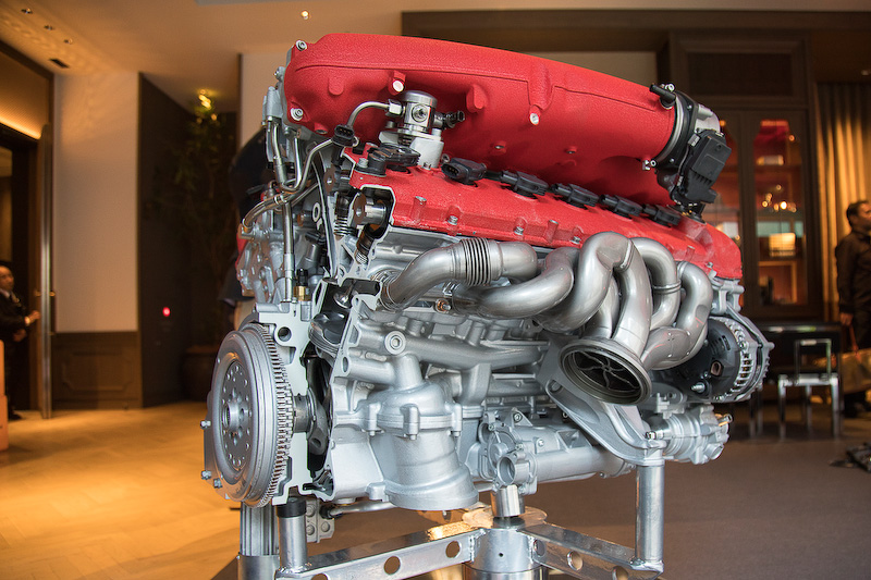 エンジン単体での展示もあった