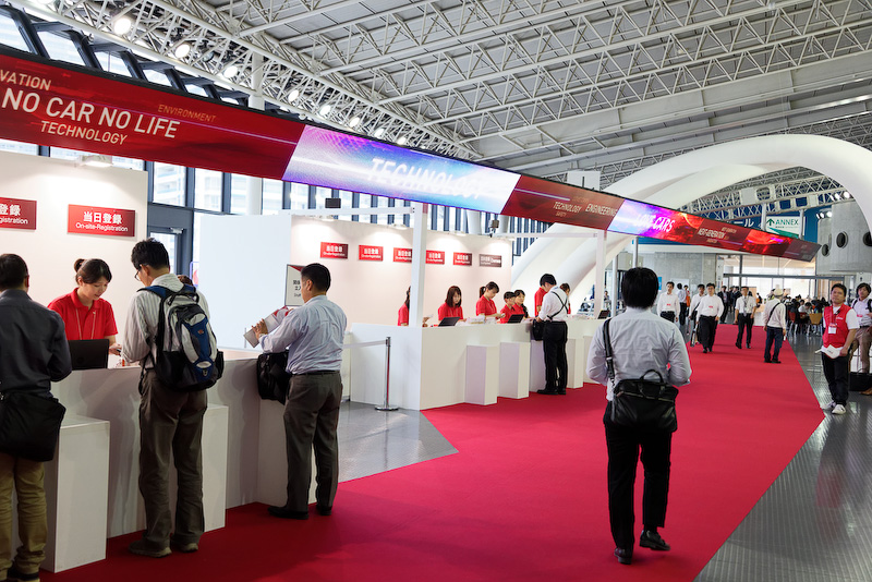 「人とくるまのテクノロジー展2017 横浜」がパシフィコ横浜で開幕