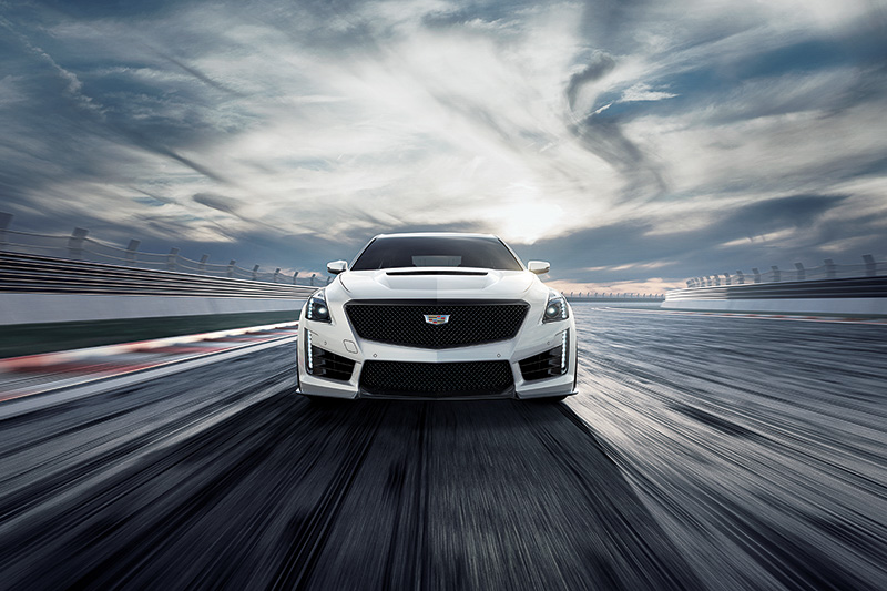 日本国内4台限定で発売される「CTS-V カーボンブラックパッケージ」