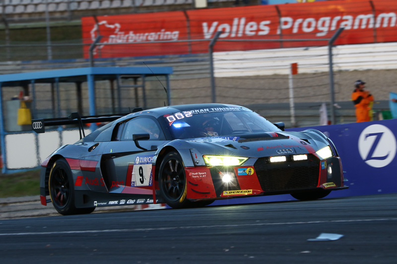 総合トップを走るAudi Sport Team WRT 9号車「Audi R8 LMS」
