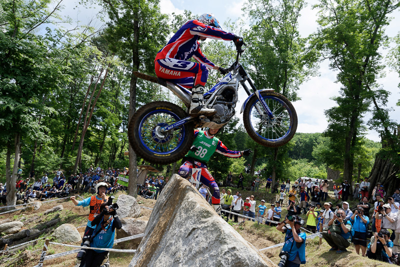 黒山選手の走り。2ラップ目での失速が悔やまれる