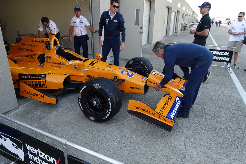 2度のF1ワールドチャンピオンの参戦だけに現地でも大きな話題となっていた