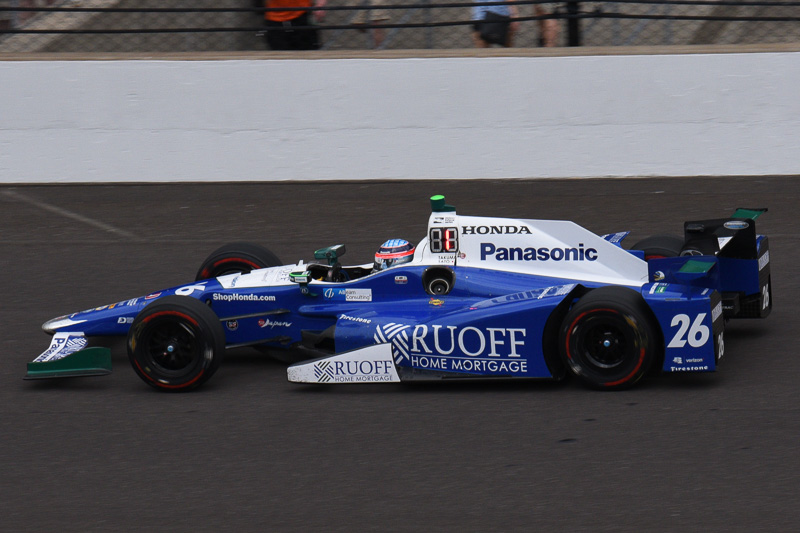 優勝した26号車 佐藤琢磨